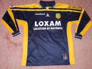 Maillot 2000-2001 port__ par BERSON Avant.JPG