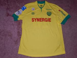 Maillot 2014-2015 port__ par DEAUX lors CAEN-NANTES Avant.JPG