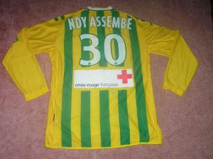 Maillot 2010-2011 REIMS NANTES port__ par N_DY ASSEMBE - Arri__re.JPG