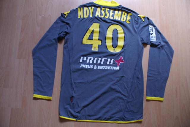 Maillot 2008 - 2009 - domicile NDY ASSEMBE - Arri__re.JPG