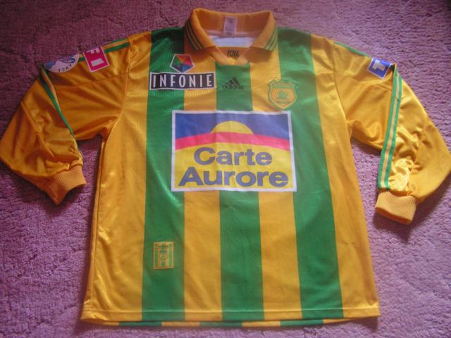 2000-2001 CdF AUXERRE contre BERSON avant.JPG