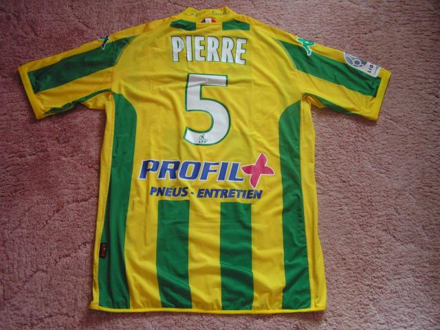 Maillot 2009-2010 PIERRE NANTES-ISTRES arri__re.JPG