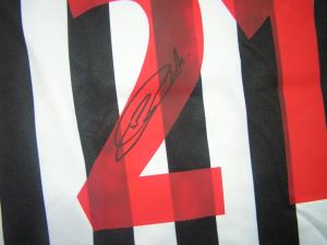 ZIDANE Zinedine port__ avec la JUVENTUS DE TURIN  - Autographe.JPG