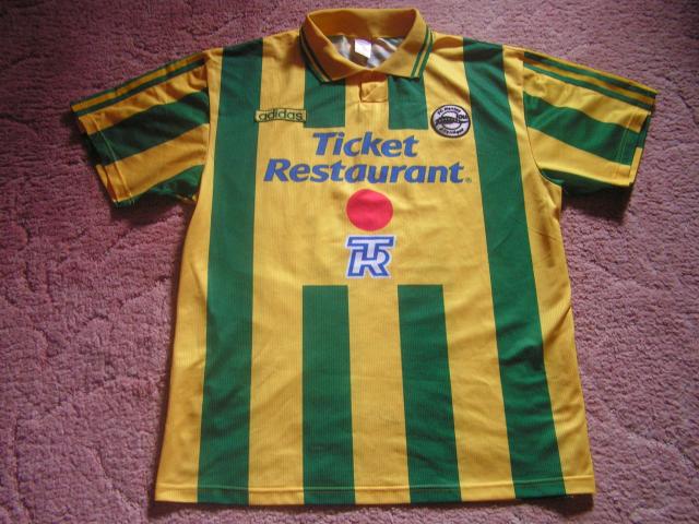 Maillot 1996-1997 LE DIZET Avant.JPG