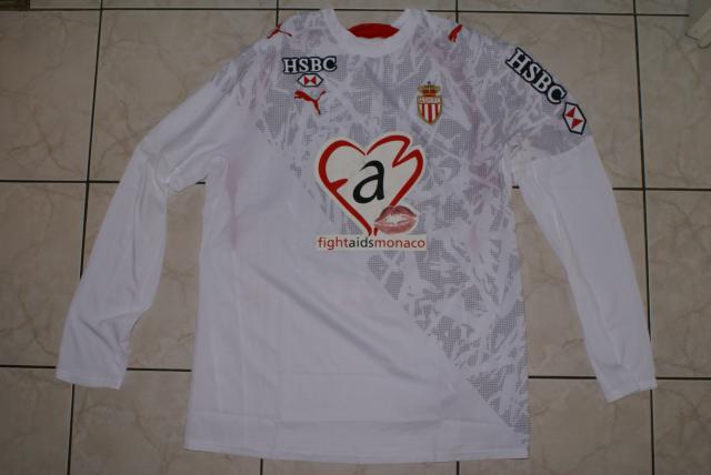 PIQUIONNE Fr__d__ric - Maillot du match LE MANS 0 - MONACO 2 du 24-02-07 _But de Fred_ Face.JPG