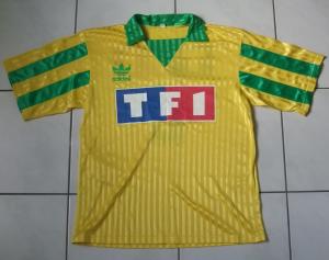 Maillot 1992 - 1993 CdF demi finale contre ASSE - Christian KAREMBEU - Avant.JPG