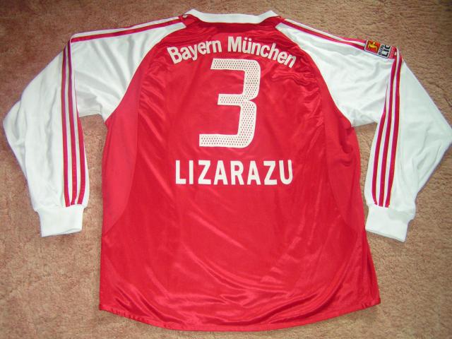 LIZARAZU Bixente - BAYERN MUNICH     Arri__re.JPG