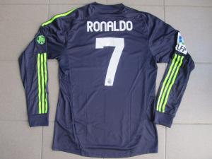 RONALDO Cristiano port__ avec Real MADRID saison 2012-2013  Arri__re.JPG